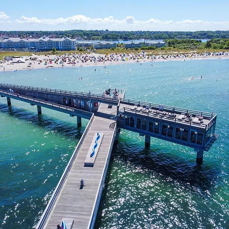 0c1208 - Phaenomenaler Ausblick Auf Binnen- Und Ostsee Appartement *